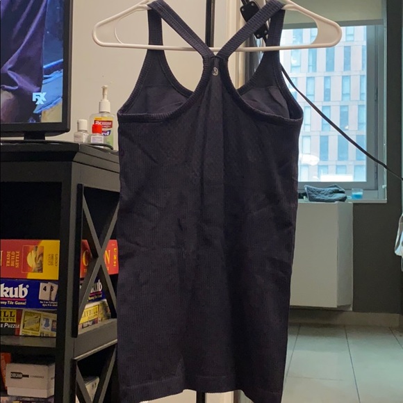 LuluLemon Ebb to Street Tank NWOT - Picture 2 of 4